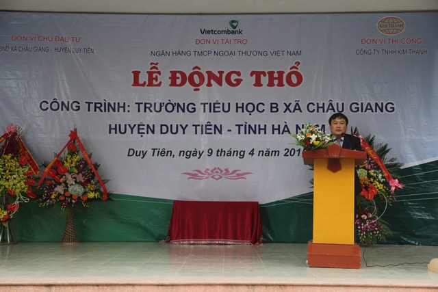Ông Vũ Đại Thắng - Tỉnh ủy viên - Phó Chủ tịch UBND tỉnh phát biểu tại buổi lễ
